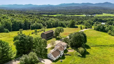 1986 Lower Elmore Mountain Rd, Morristown, VT 05661