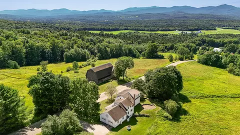 1986 Lower Elmore Mountain Rd, Morristown, VT 05661