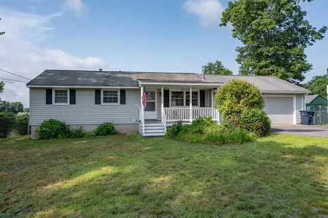 39 Norwich Rd, Nashua, NH 03062