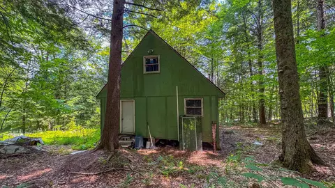 148 Summit View Dr, Tamworth, NH 03886