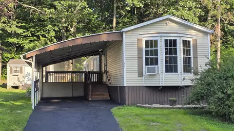 44 Gooseberry Cir, Rochester, NH 03867