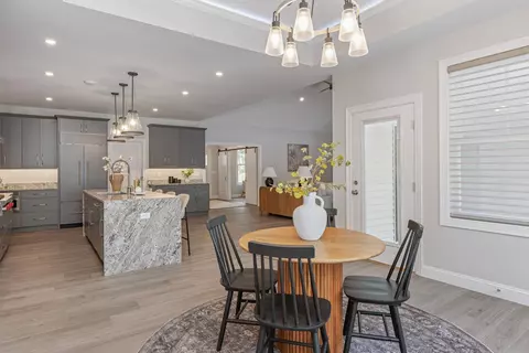 Dining - 7 Lilac Ridge Rd, Windham, NH 03087 photo 2 of 6