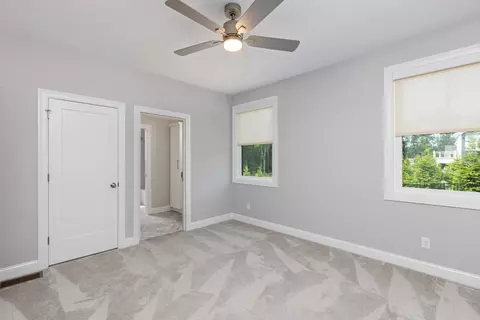 Bedroom - 7 Lilac Ridge Rd, Windham, NH 03087 photo 6 of 8