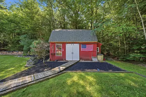 Exterior - 21 Stoney Brook Rd, Bow, NH 03304 photo 10 of 11
