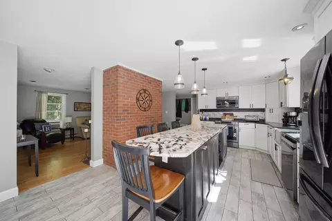 Kitchen - 21 Stoney Brook Rd, Bow, NH 03304 photo 2 of 2