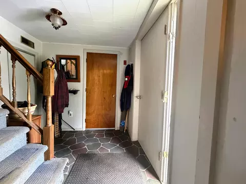 Entry Way - 60 Mark St, Springfield, VT 05156 photo 2 of 2