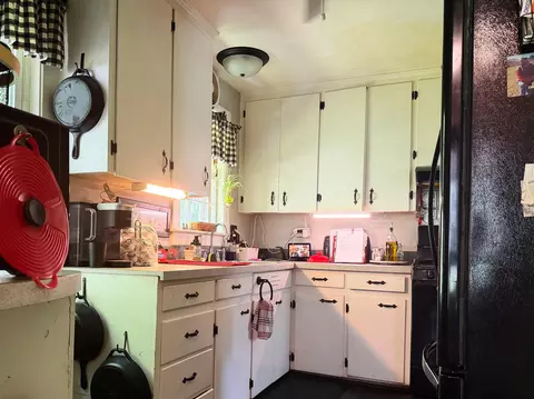 Kitchen - 60 Mark St, Springfield, VT 05156 photo 2 of 4