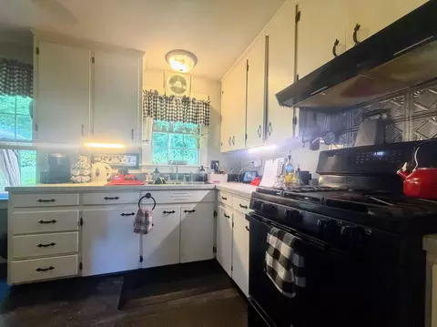 Kitchen - 60 Mark St, Springfield, VT 05156 photo 1 of 4