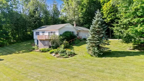 159 Brookes St, Newport, VT 05855