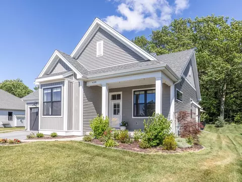 638 Vale Dr, South Burlington, VT 05403