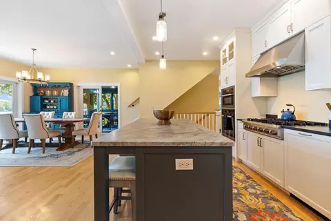 Kitchen - 7 Bay Point Ln, Sunapee, NH 03782 photo 6 of 7