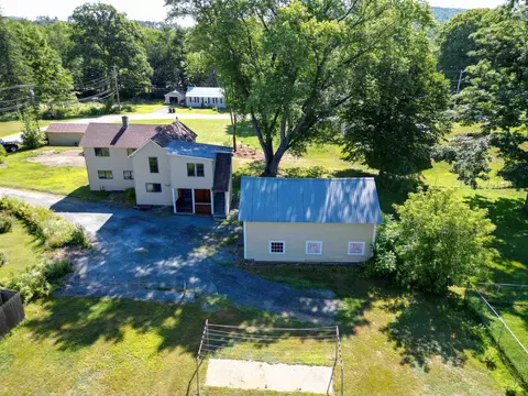 167 Chestnut St, Hartford, VT 05088