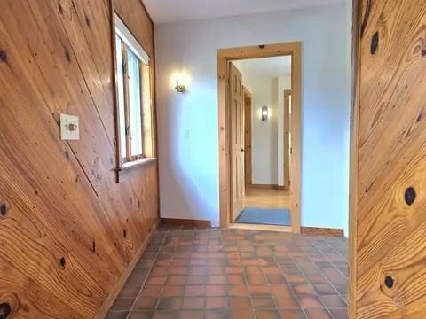Entry Way - 29 Baker Rd, Springfield, VT 05156 photo 1 of 5