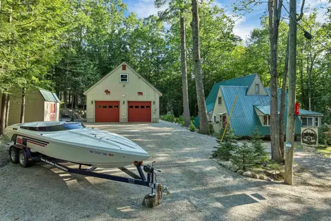 13 Chestnut Ln, Madison, NH 03849