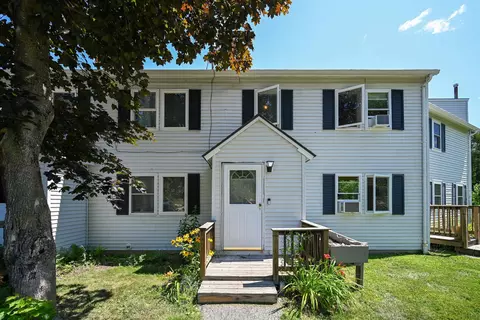 11 Ledgewood Ct, Middlebury, VT 05753