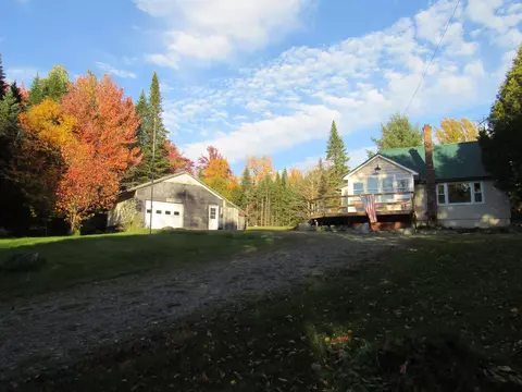 21 Maple Hill Rd, Holland, VT 05830