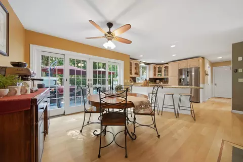 Dining - 85 Maple Ave, Atkinson, NH 03811 photo 2 of 3
