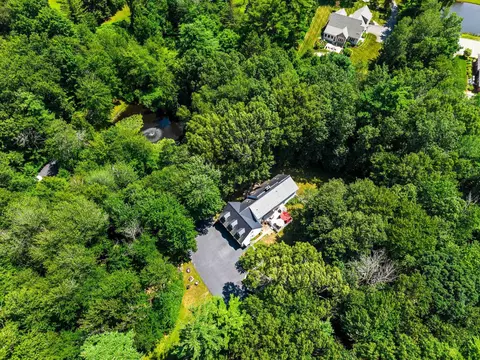 View/Area - 85 Maple Ave, Atkinson, NH 03811 photo 3 of 4