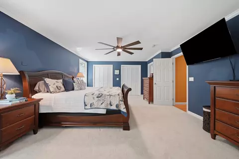 Bedroom - 85 Maple Ave, Atkinson, NH 03811 photo 2 of 11