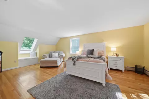Bedroom - 85 Maple Ave, Atkinson, NH 03811 photo 4 of 11