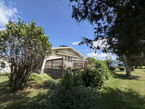 1301 Pearson Rd, New Haven, VT 05472