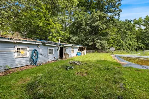 Exterior - 202 Forest Rd, Lyndeborough, NH 03082 photo 7 of 11