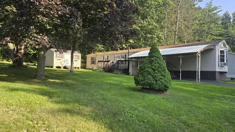44 Gooseberry Cir, Rochester, NH 03867