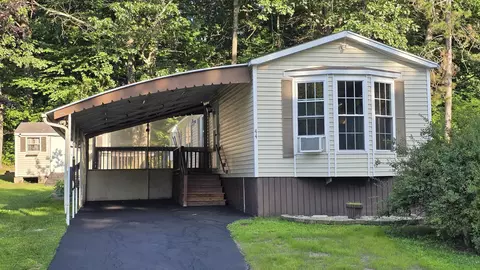 44 Gooseberry Cir, Rochester, NH 03867