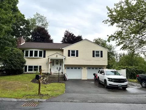 421 Pleasant St, Laconia, NH 03246