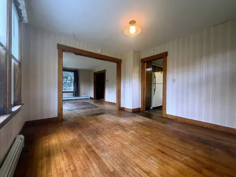 Living - 32 Hartness Ave, Springfield, VT 05156 photo 2 of 5