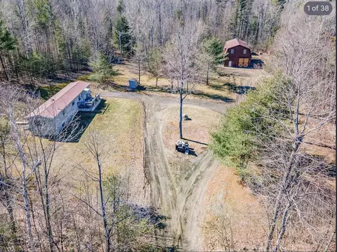 371-373 E Mountain Rd, Newport, NH 03773
