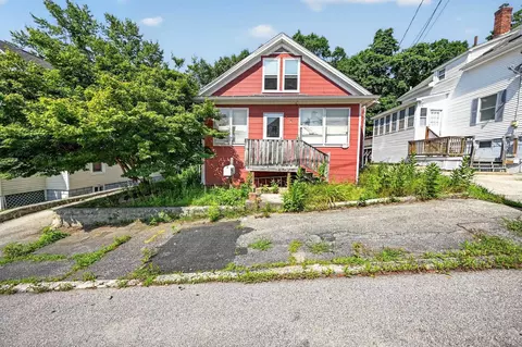 226 Lafayette St, Manchester, NH 03102
