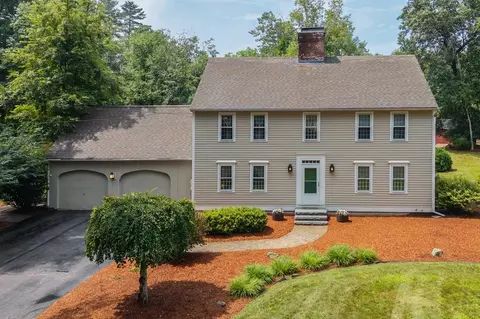 22 Horace Greeley Rd, Amherst, NH 03031