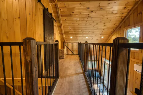 Entry Way - 34 Elm St, Ossipee, NH 03864 photo 8 of 9