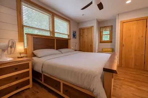 Bedroom - 34 Elm St, Ossipee, NH 03864 photo 2 of 4
