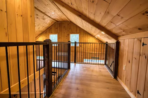 Entry Way - 34 Elm St, Ossipee, NH 03864 photo 7 of 9