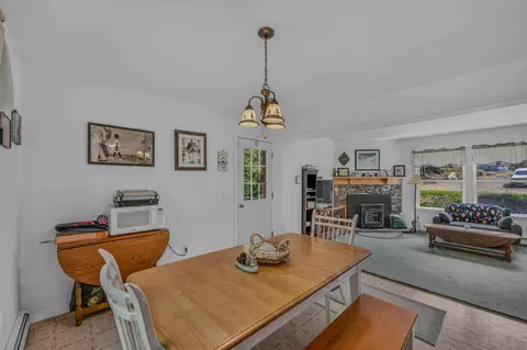 Dining - 159 James St, Bethlehem, NH 03574 photo 3 of 3
