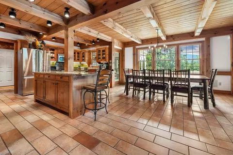 Dining - 6 Sunset Ridge Rd, Winhall, VT 05340 photo 3 of 6