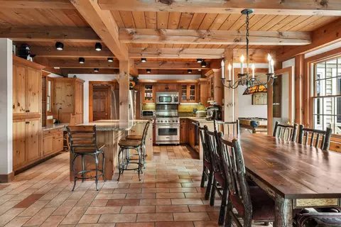 Kitchen - 6 Sunset Ridge Rd, Winhall, VT 05340 photo 5 of 5