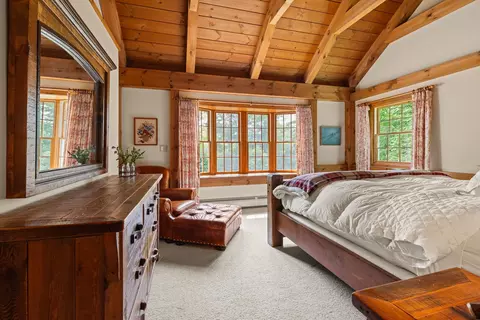 Bedroom - 6 Sunset Ridge Rd, Winhall, VT 05340 photo 2 of 10