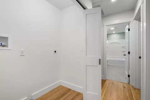 Entry Way - 102 Jenness Rd #B, Epping, NH 03042 photo 3 of 3
