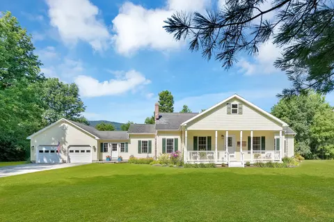 107 Quarterline Rd, Clarendon, VT 05777