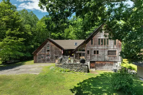 15 Skyline Dr, Vernon, VT 05354