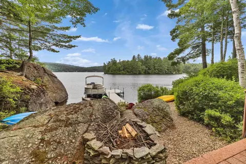 431 Treelyn Rd, Stoddard, NH 03464