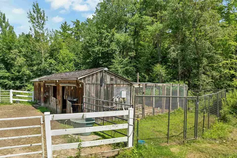 Exterior - 197 Grapevine Rd, Dunbarton, NH 03046 photo 9 of 16