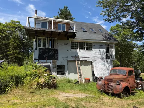 Exterior - 943 N Barnstead Rd, Barnstead, NH 03225 photo 8 of 10