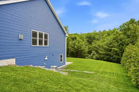Exterior - 11 Hetnars Way, Epping, NH 03042 photo 9 of 11