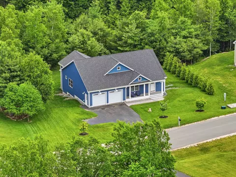 View/Area - 11 Hetnars Way, Epping, NH 03042 photo 5 of 6