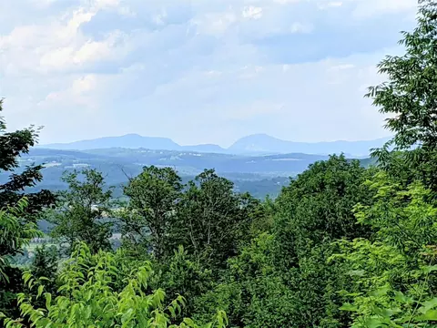 3941 Severance Hill Rd, Lyndonville, VT 05851