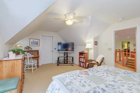 Bedroom - 14 Fieldstone Dr, Hooksett, NH 03106 photo 8 of 11